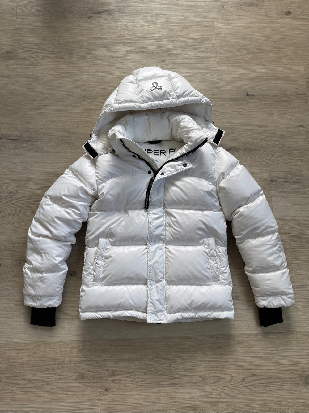 Aritzia TNA The Super Puff white high gloss down puffer jacket size 3XS